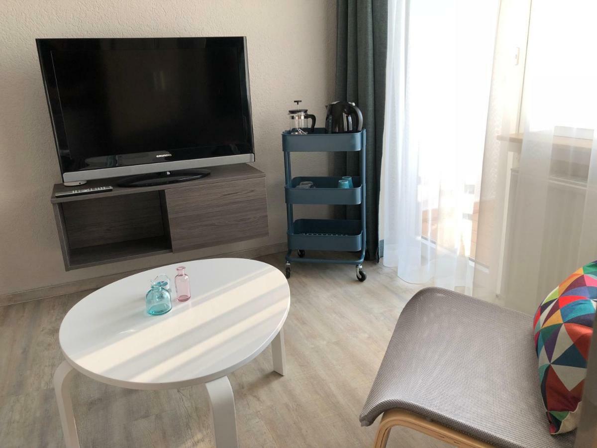 Fi-Suiten فالديك المظهر الخارجي الصورة